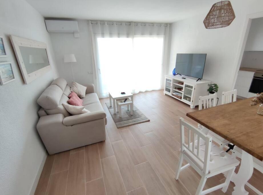 Amplio Apartamento Con Piscina Al Lado De La Playa Platja d'Aro  Exterior foto